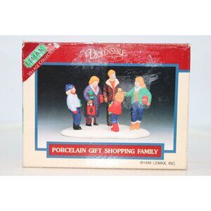 Lemax Dickensville - Gift Shopping Family